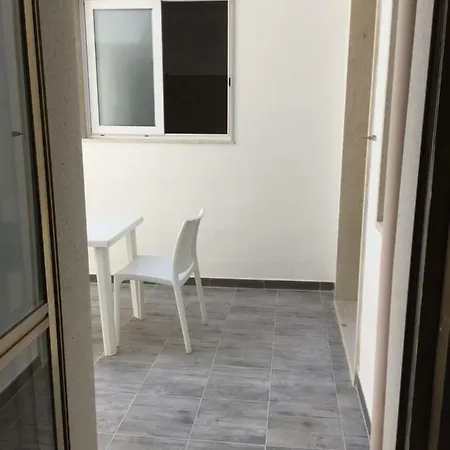 Affittacamere La Stanza Di Paco