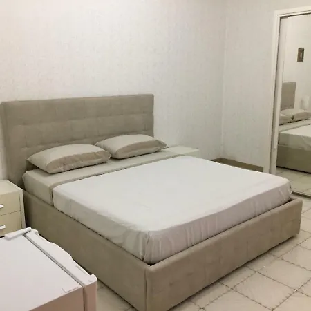 Affittacamere La Stanza Di Paco *